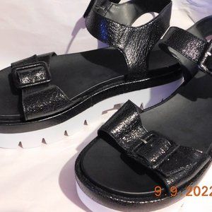 Kendall + Kylie Womens Black with White Platform Sandels 8.5 Medium NWOT